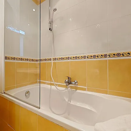 Apartment Viva Riviera Commandant Andre Cannes
